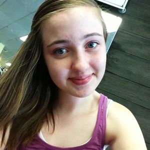 Meet your Posher, Carolyn